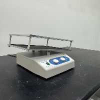 VWR Rocking Platform Laboratory Shaker image 0